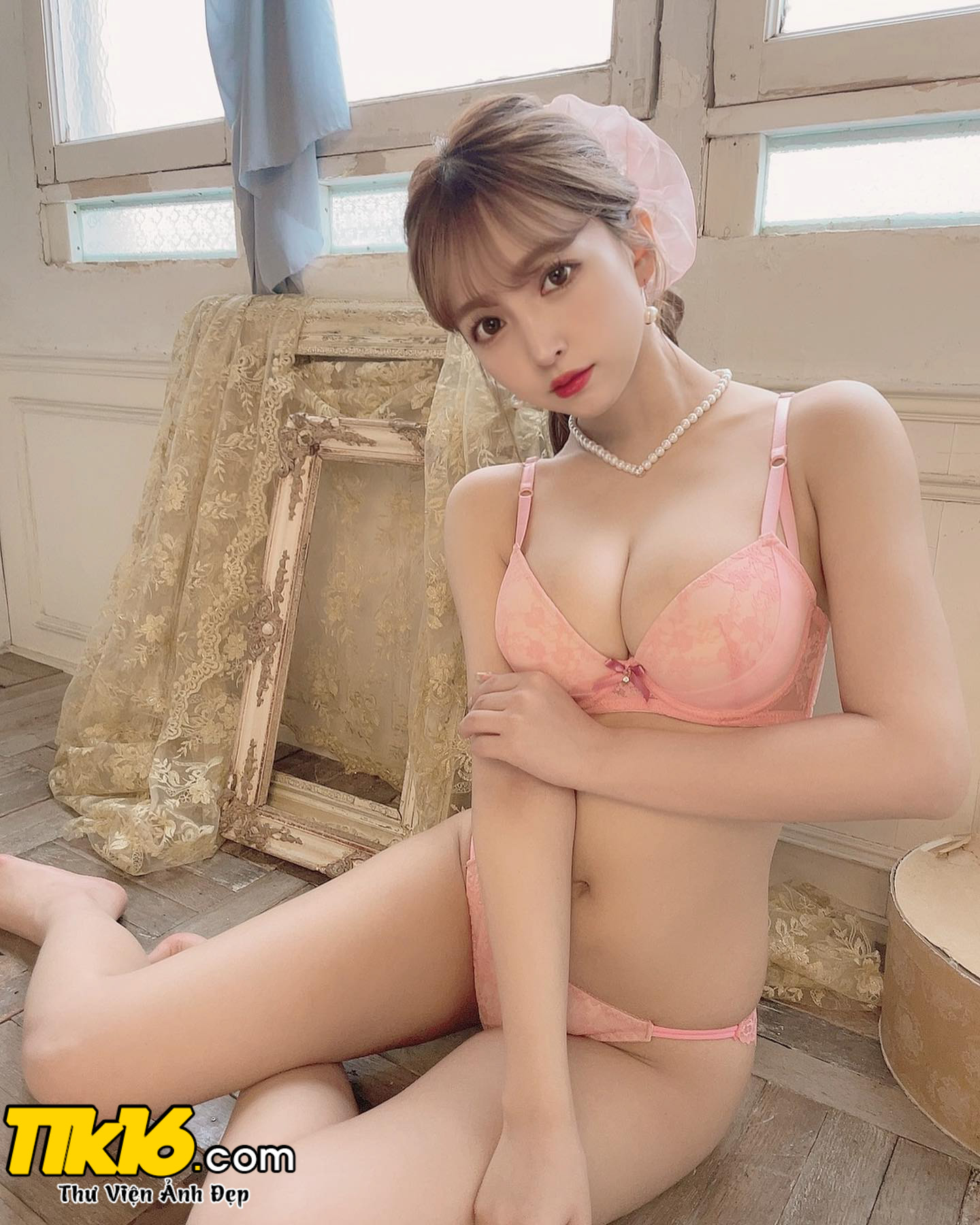 Ảnh Yua Mikami bikini sexy với số đo 3 vòng chuẩn